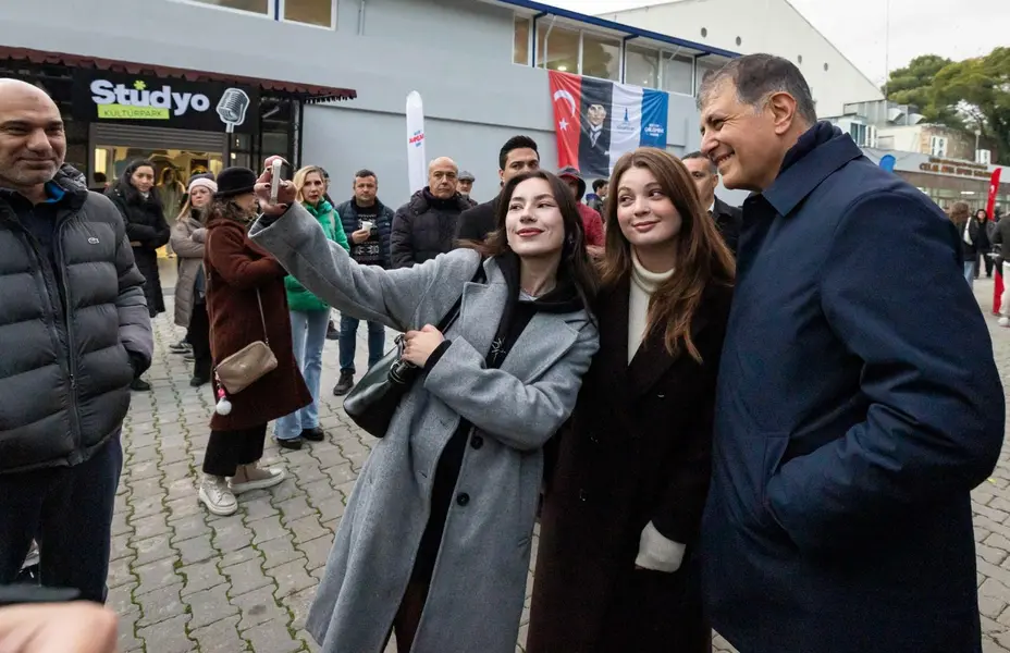 İzmir'de Genç Müzisyenlere Ücretsiz Stüdyo: Stüdyo Kültürpark Açıldı 1