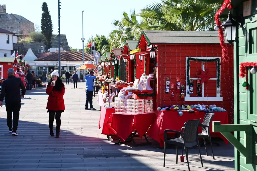 Bodrum'da Yeni Yıl Kutlamalarında Fatma Turgut Konseri 1