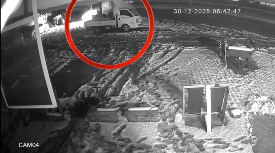 Düzce'de Buzlanma Can Aldı: 24 Yaşındaki Sürücü Hayatını Kaybetti 1