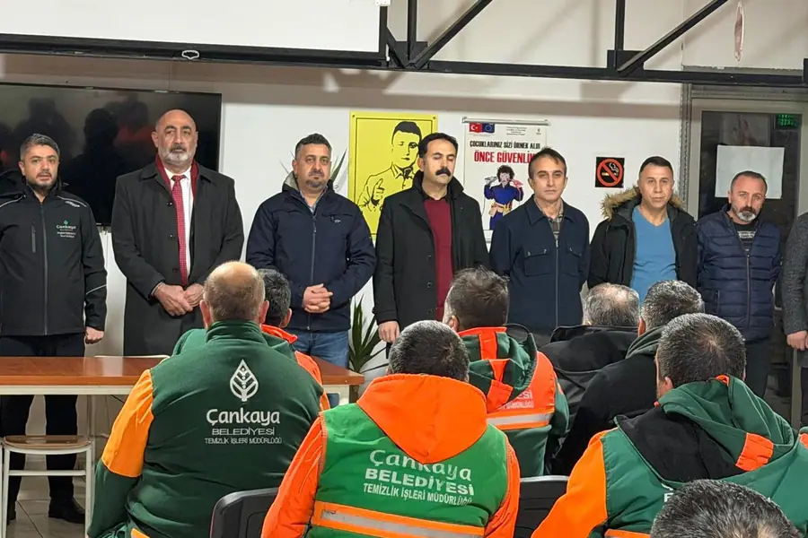 Çankaya'da Temizlik Personeline Yeni Yıl Ziyareti 1