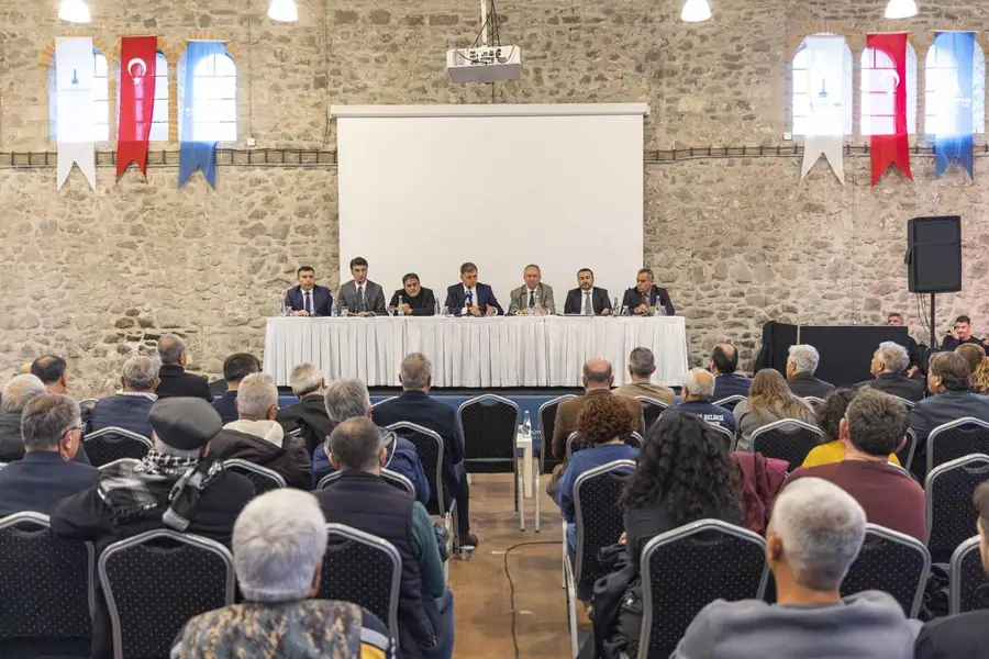 İzmir'de Kuraklık ve Su Krizi Sulama Kooperatifleri Toplantısı'nda Masaya Yatırıldı 2