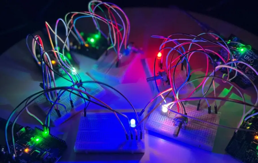 Genç İzmir'den Ücretsiz Arduino Eğitimi 1