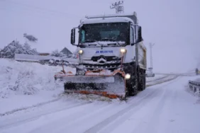 kecioren_belediyesinden_karla_mucadelede_seferberligi_kecioren.bel.tr_3116