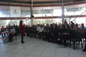 İzmir Büyükşehir Belediyesi’nden Çocuklara Yılbaşı Sürprizi 2 thumbnail