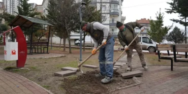 Keçiören'de Park ve Yeşil Alan Bakımları Sürüyor 2 keciorenin_park_ve_bahceleri_yenileniyor_kecioren.bel.tr_22645