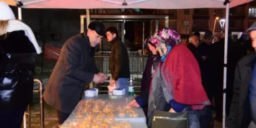 Kahramankazan'da Miraç Kandili'nde Lokma İkramı 1 MİRAÇ KANDİLİ’NDE LOKMA İKRAMI YAPILDI (1)