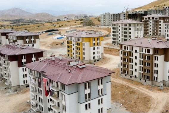 75 bin 356 Konutun Kurası Çekildi 6 Haber Görseli