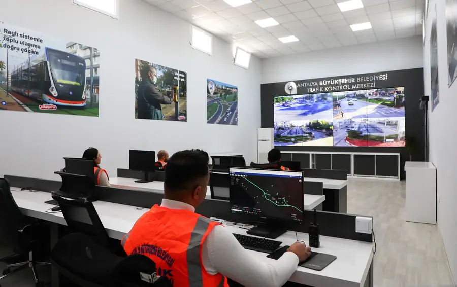 Antalya Trafiği 7/24 Takip Altında 1 Antalya Trafiği 7/24 Takip Altında 1