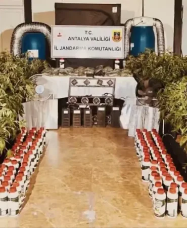 23 İlde Uyuşturucu Operasyonu: 6 Milyon Hap Ele Geçirildi 8 jandarma uyuşturucu