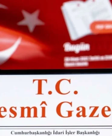 Resmi Gazetede Yayınlandı... Bakanlık ve Kurumlara Yeni Atamalar 3 Haber Görseli