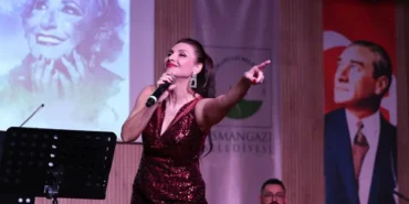 Müzeyyen Senar Anma (1)