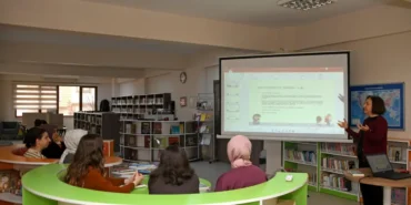 Yetişkinlerle Çocuk Kitaplarına Bakış Atölyesi (1)