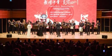 izmir çin yeni yıl