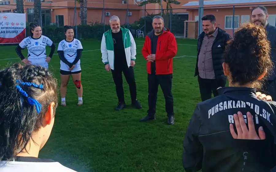 Pursaklar Belediye Spor'dan Ragbi Turnuvasında Çifte Başarı 1 Pursaklar Belediye Spor'dan Ragbi Turnuvasında Çifte Başarı 1