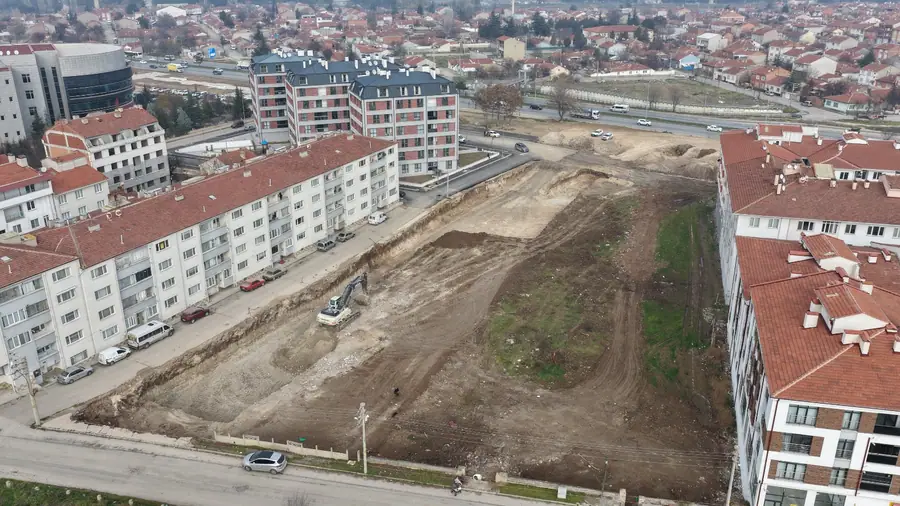 Eskişehir Kentsel Dönüşüm Projesi'nde Temel Atılıyor 1 Eskişehir Kentsel Dönüşüm Projesi'nde Temel Atılıyor 1