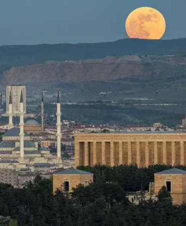 Ankara, 2027 Avrupa Demokrasi Başkenti Yarışmasında Finalde 2 ankara (1)
