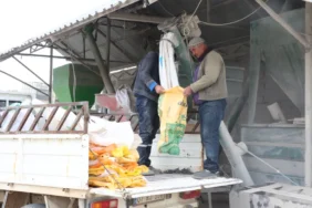 Büyükşehir Tarımsal Ekipman Destekleri Üreticilerin Yüzünü Güldürüyor (3)
