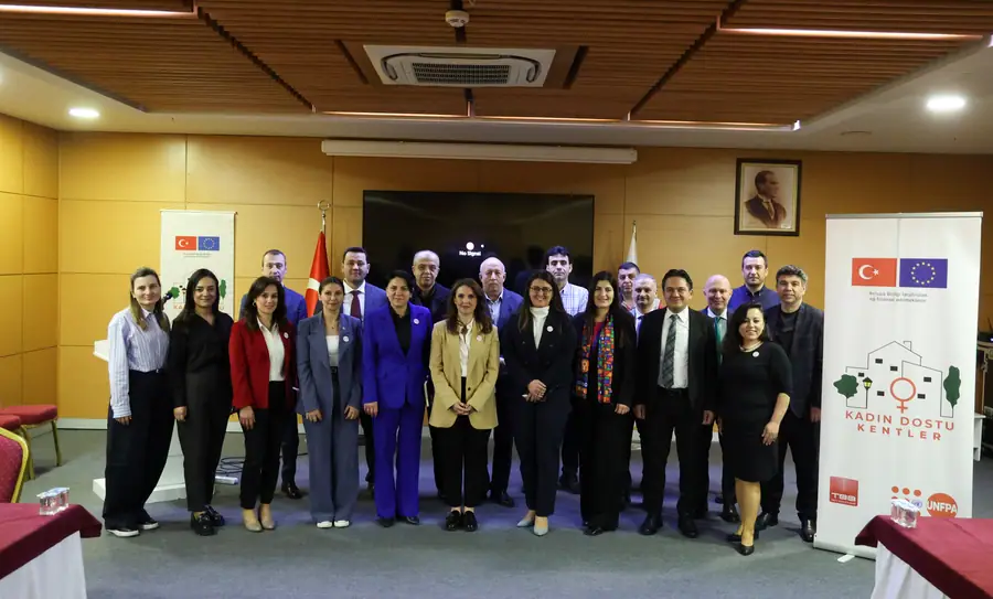 Antalya Büyükşehir'de "Kadın Dostu Kentler" Bilgilendirme Toplantısı Yapıldı 1