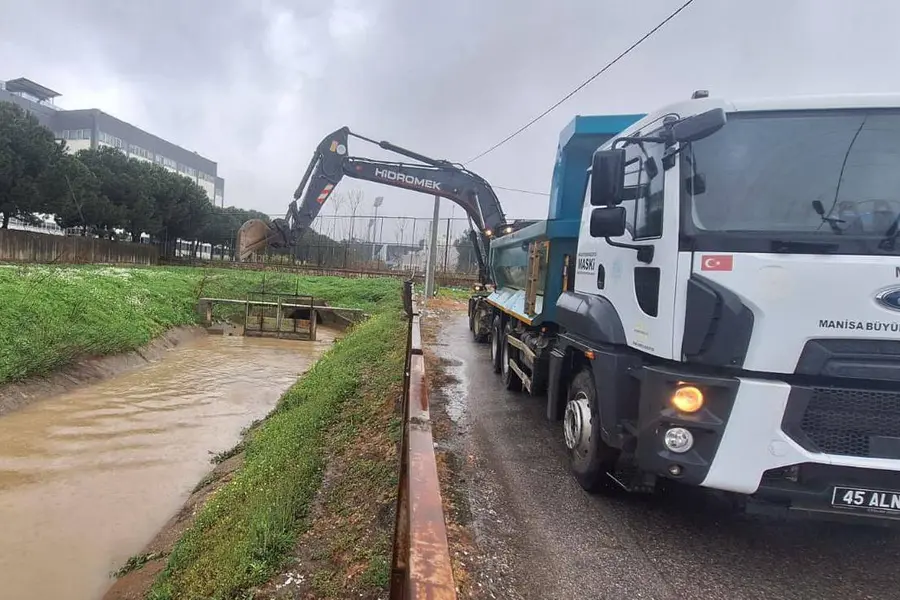 Büyükşehir ve MASKİ Ekipleri Yağışa Karşı Teyakkuzda 1