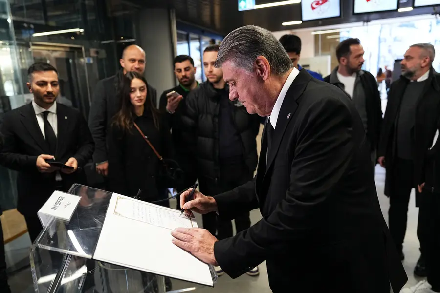 Beşiktaş Tüpraş Stadyumu'nda Antre 1903 Kapılarını Açtı 1 Beşiktaş Tüpraş Stadyumu'nda Antre 1903 Kapılarını Açtı 1