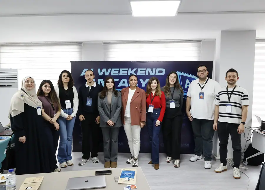 Antalya Büyükşehir'den Gençlere Yapay Zekâ Uygulamaları Eğitimi 1 Antalya Büyükşehir'den Gençlere Yapay Zekâ Uygulamaları Eğitimi 1