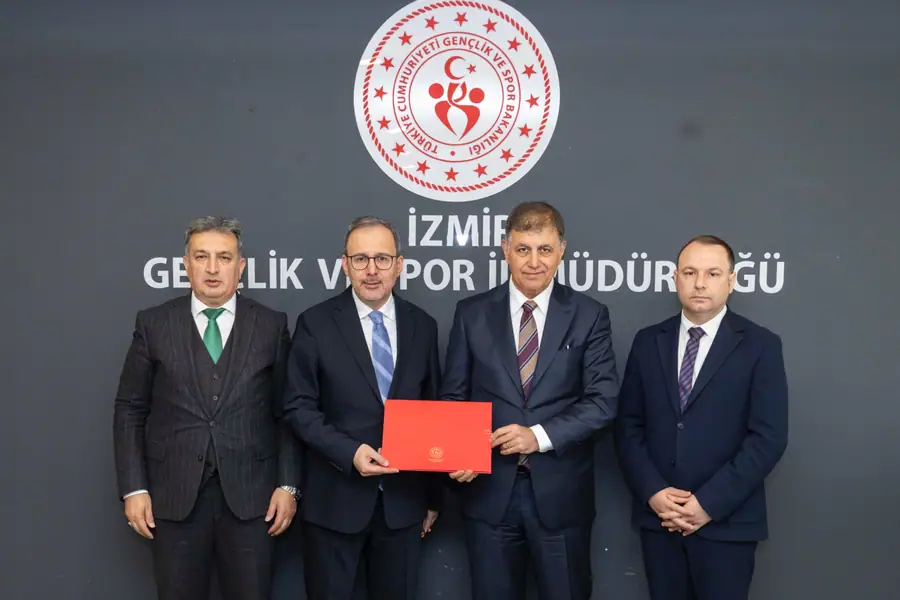 Karşıyaka Stadı İçin Protokol İmzalandı: İnşaatı Büyükşehir Yapacak 1