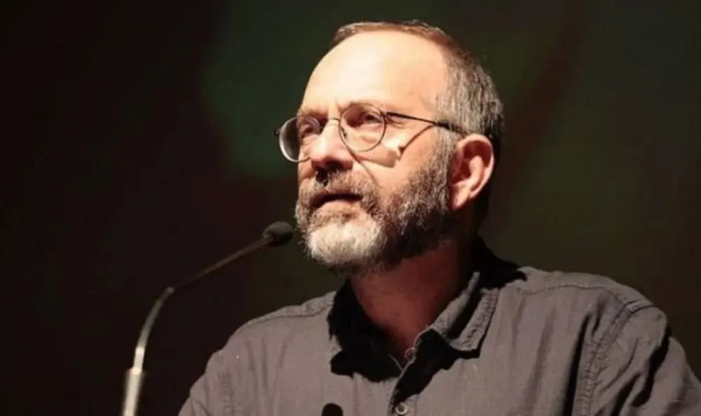 Kemal Okuyan: "Yerel Yönetimlerle İlgili Yasalar Tartışılmaya Açılmalı" 1 Kemal Okuyan: "Yerel Yönetimlerle İlgili Yasalar Tartışılmaya Açılmalı" 1