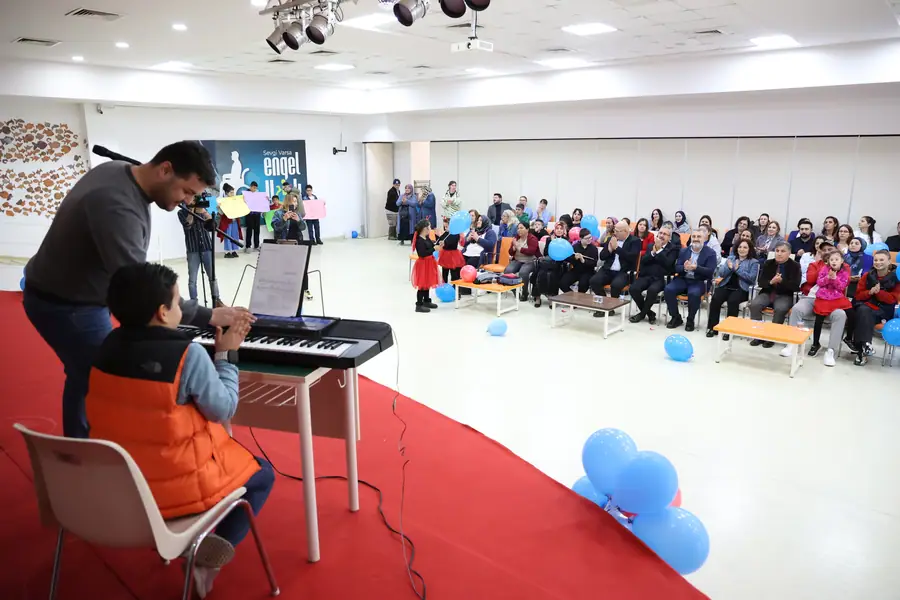 Antalya Büyükşehir'den Otizm Farkındalık Günü Etkinliği 1