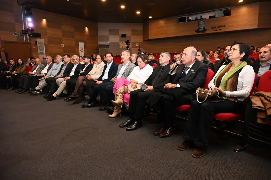 Gediz İçin Ortak Mücadele Çağrısı: "El Birliğiyle Çözüm Bulunmalı" 1