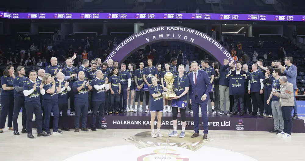Fenerbahçe Opet, Namağlup Şampiyon Oldu 3 Fenerbahçe Opet, Namağlup Şampiyon Oldu 3