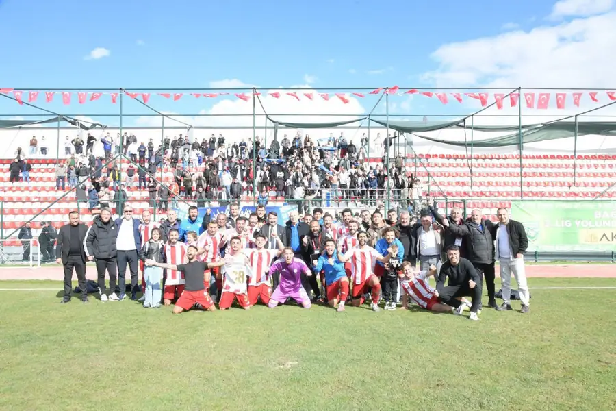Şampiyonluk Meşalesi Bağlum'da Yakıldı 1