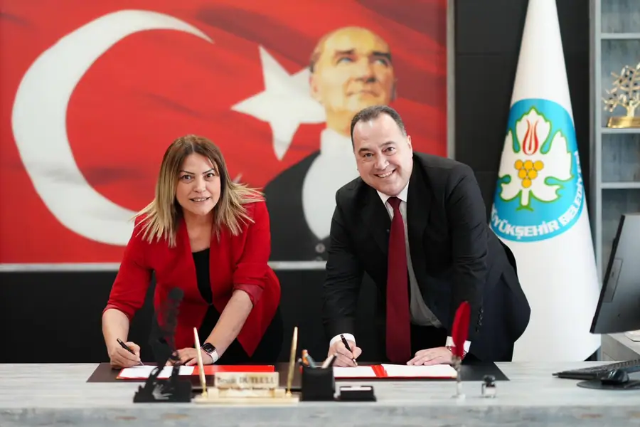 Manisa Büyükşehir ile DİSK/Genel-İş Arasında Ek Protokol İmzalandı 1
