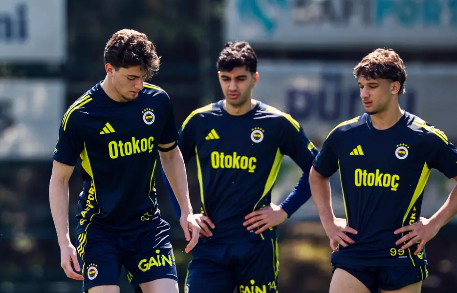 Fenerbahçe-Rizespor Maçının Biletleri Satışa Çıkıyor 1 Fenerbahçe-Rizespor Maçının Biletleri Satışa Çıkıyor 1