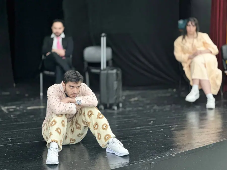 İzmir'de Üniversite Tiyatro Festivali Tamamlandı 1