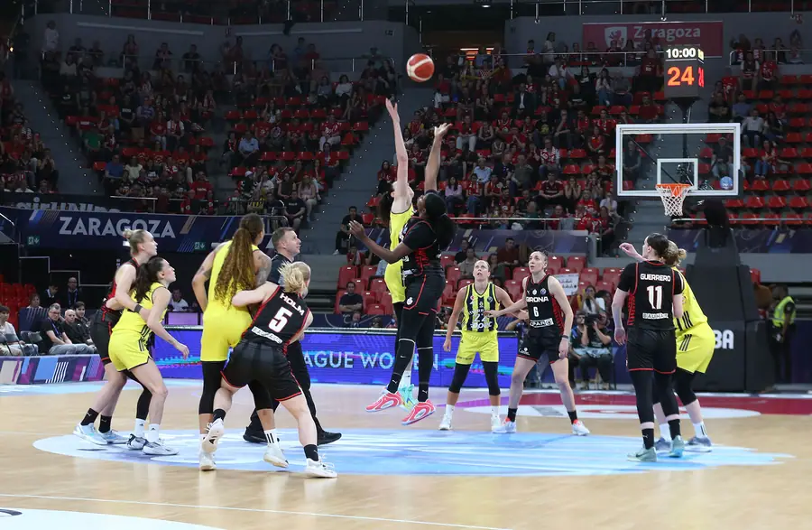 Fenerbahçe Opet, EuroLeague Finalinde Galatasaray'la Karşılaşacak 1 Fenerbahçe Opet, EuroLeague Finalinde Galatasaray'la Karşılaşacak 1
