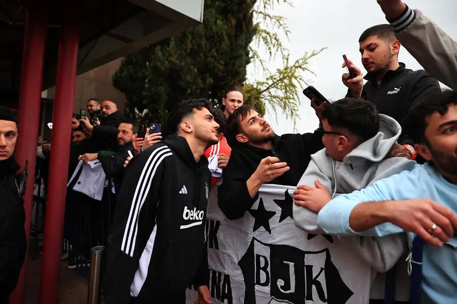 Beşiktaş, Samsunspor Maçı İçin Samsun'da 1 Beşiktaş, Samsunspor Maçı İçin Samsun'da 1