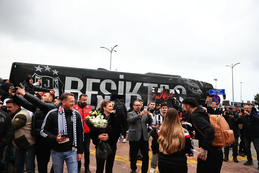 Beşiktaş, Samsunspor Maçı İçin Samsun'da 3 Beşiktaş, Samsunspor Maçı İçin Samsun'da 3