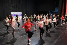 BÜYÜKŞEHİRDE HALK DANSLARI TOPLULUĞU İÇİN SEÇME HEYECANI BAŞLADI (3)