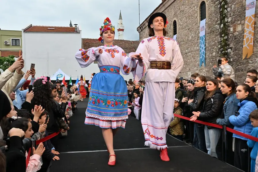 486. Mesir Festivali'nde Kültür Defilesi: 12 Ülke Manisa'da Buluştu 1