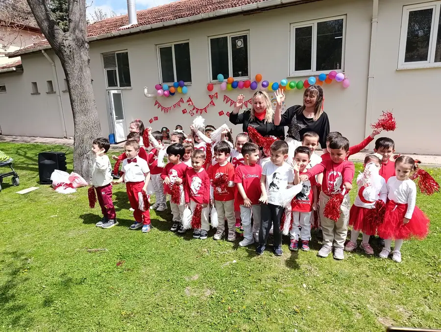 ESMEK Oyun Evleri 23 Nisan'ı Etkinliklerle Kutladı 2 ESMEK Oyun Evleri 23 Nisan'ı Etkinliklerle Kutladı 2