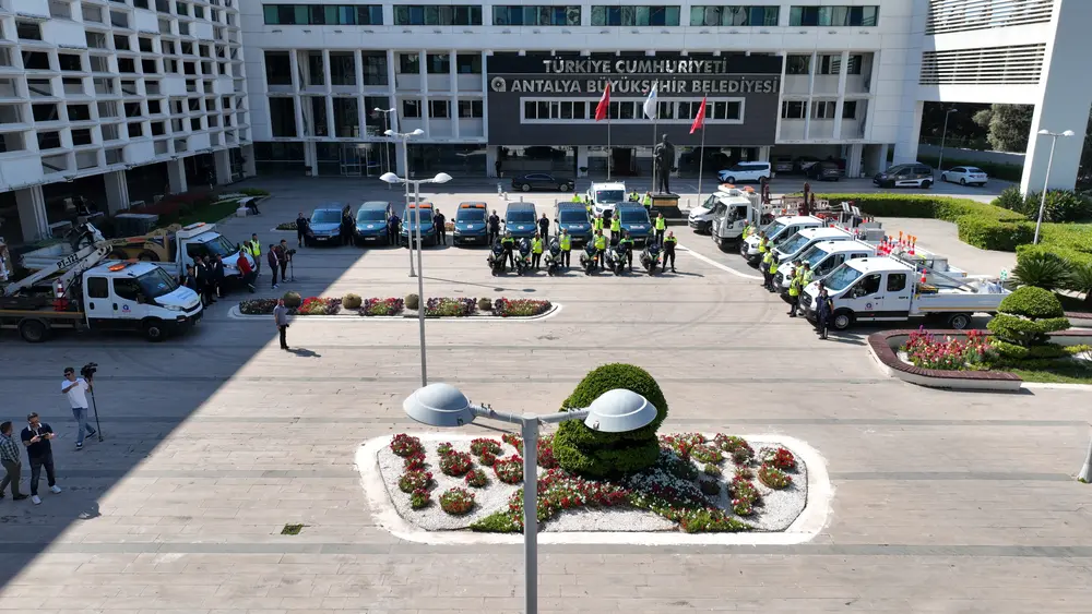 Antalya Büyükşehir'den Ulaşımda Yeni Hamle: Motorize Ekip 1
