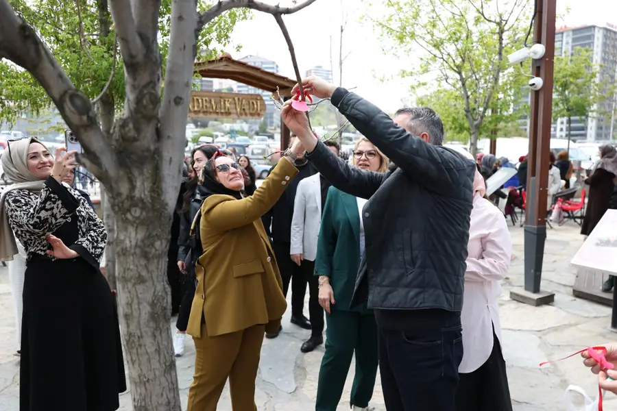 Pursaklar Hanımevleri Hıdırellez'i Endemik Vadi'de Kutladı 1 Pursaklar Hanımevleri Hıdırellez'i Endemik Vadi'de Kutladı 1