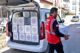Büyükşehir’in Dayanışma Eli Bayram Öncesi Sofralara Ulaştı (8)