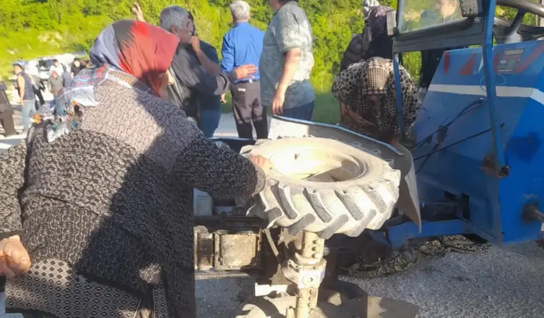 Yığılca'da Devrilen "Pat Pat"ta 6 Kişi Yaralandı: Yaralılar Arasında 4 Çocuk Var 6 Haber Görseli