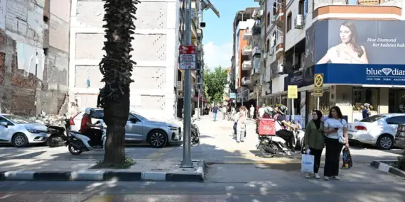 Manisa'daki Yaya Bölgelerinde Kameralı Denetim Dönemi Başladı 1 3