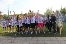 İLK U15 KIZLAR KUPASI ESKİŞEHİR BÜYÜKŞEHİRİN (9)