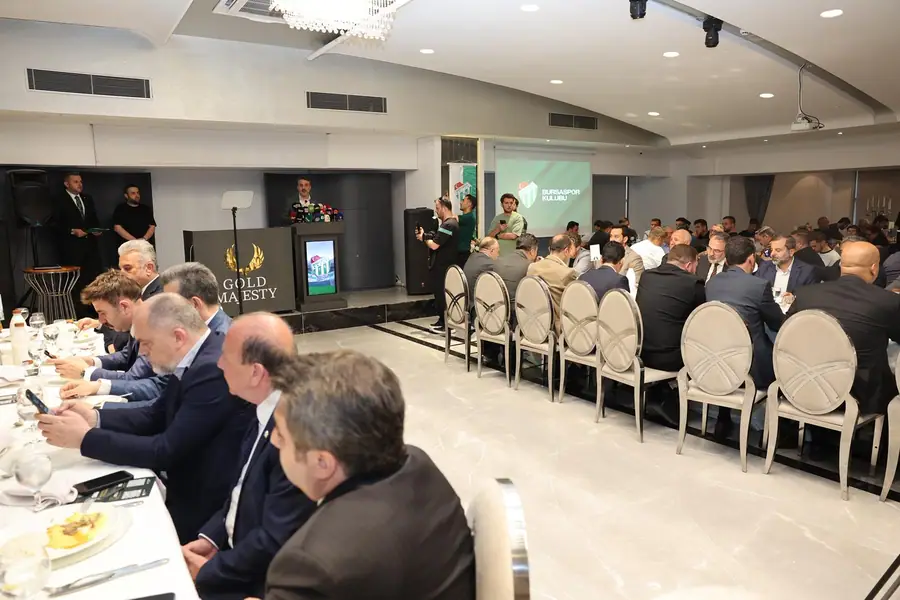 Biba: "Bursaspor'un Yanında Olmaya Devam Edeceğiz" 2 Biba: "Bursaspor'un Yanında Olmaya Devam Edeceğiz" 2
