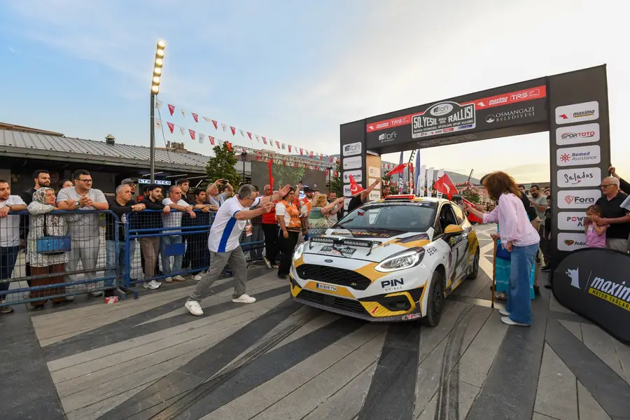 50. Yeşil Bursa Rallisi Osmangazi'de Başladı 1 50. Yeşil Bursa Rallisi Osmangazi'de Başladı 1