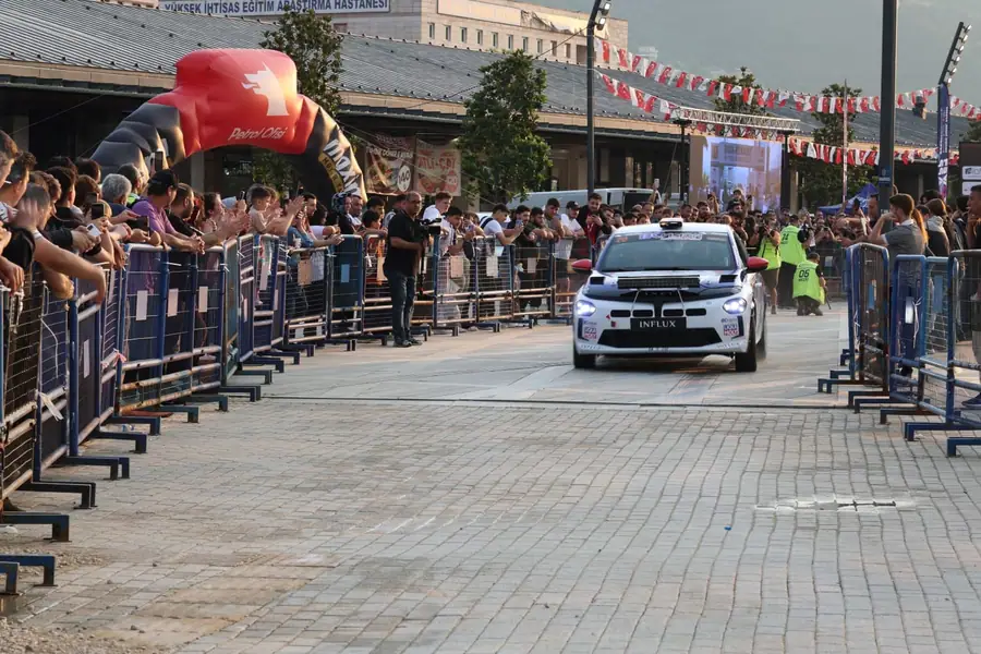 50. Yeşil Bursa Rallisi Osmangazi'de Başladı 2 50. Yeşil Bursa Rallisi Osmangazi'de Başladı 2
