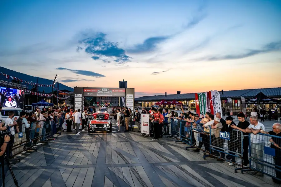50. Yeşil Bursa Rallisi Osmangazi'de Başladı 3 50. Yeşil Bursa Rallisi Osmangazi'de Başladı 3
